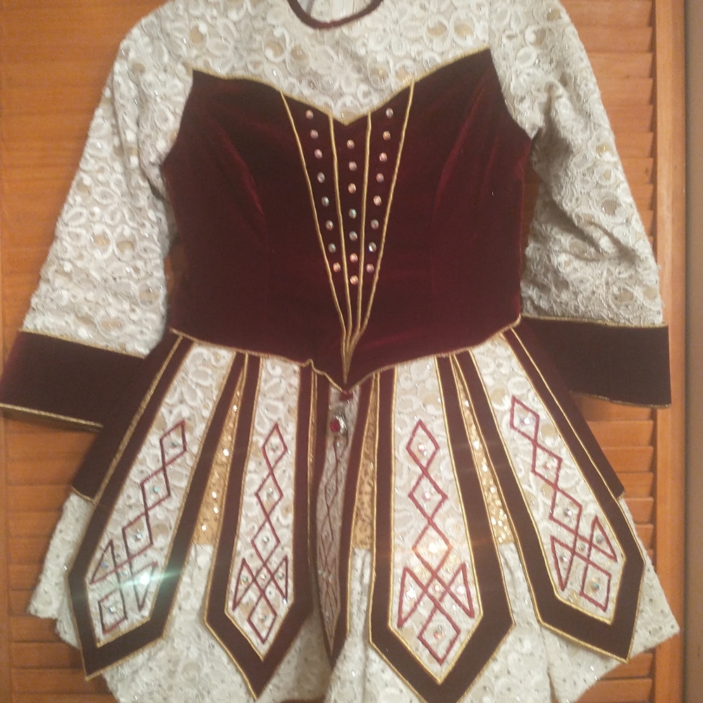 Handmade Velvet Lace Irish Dancing Costume
